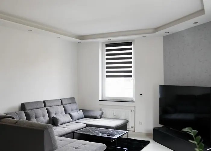 Hills Апартаменты *